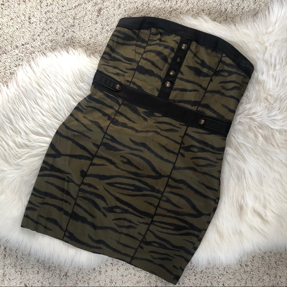 H&M Green Tiger Military Mini Dress L 12